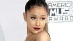 Ayu Ting Ting, Roro Fitria, Della Dartyan hingga Ariana Grande
