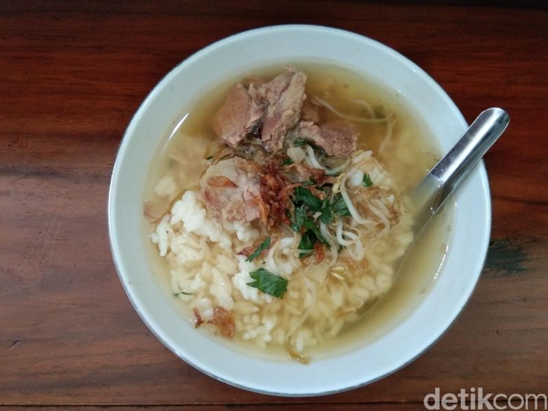 Soto Triwindu di Solo