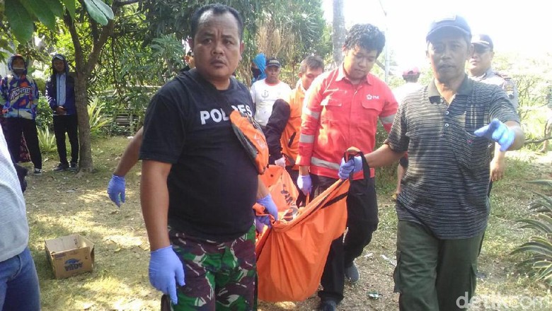 Laki-laki Tanpa Identitas Tewas Tertabrak KA di Sragen Laki-laki Tanpa Identitas Tewas Tertabrak KA di Sragen