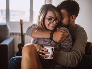 Bercinta di Waktu-waktu Berikut Punya Manfaat Kesehatan, Pilih yang Mana?