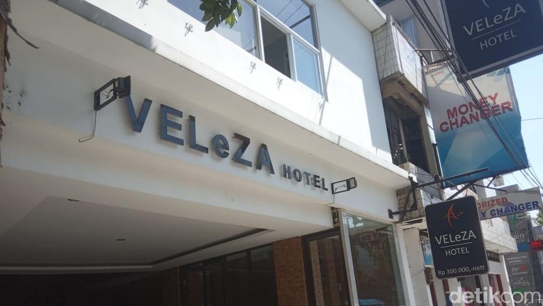 Di Hotel Ini Aceng Fikri dan Istri Kena Razia Satpol PP Di Hotel Ini Aceng Fikri dan Istri Kena Razia Satpol PP