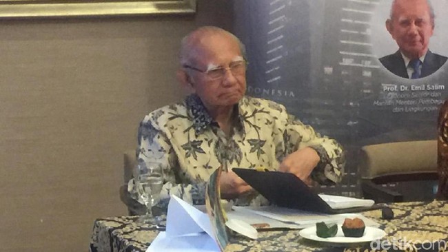 Mantan Menteri Era Orde Baru, Emil Salim/Foto: Vadhia Lidyana Mantan Menteri Era Orde Baru, Emil Salim/Foto: Vadhia Lidyana
