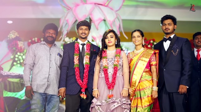 Seperti dilansir The Washington Post, Amrutha merupakan bagian dari kasta atas yang dikenal sebagai Komati. Sejak tumbuh dewasa orangtua Amrutha selalu melarangnya untuk berteman dengan gadis-gadis dari kasta yang lebih rendah, khususnya Dalit. Tetapi, kekasihnya, Pranay berasal dari Dalit, kasta terendah dalam peringkat kasta India yang membentuk 17% dari populasi India. Keluarga kaya Amrutha merasa kawin lari yang dilakukan mereka sebagai penghinaan yang tidak dapat diterima. Foto: Screenshot Youtube Amrutha Varshini