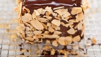 La Dacquoise, pastry ini terbuat dari bahan-bahan seperti pembuatan macaron. Terbuat dari lapisan pastel epung hazelnut dan putih telur yang kemudian diisi dengan cokelat, krim, dan isian lainnya. Foto: istimewa