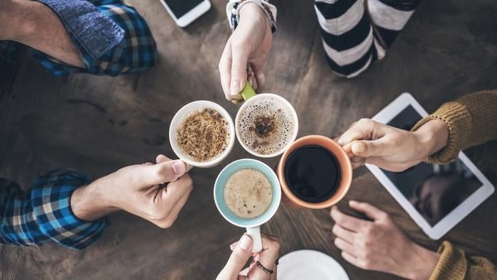 Kopi, salah satu minuman yang harus dihindari jika ingin berhenti merokok. (Foto: iStock)