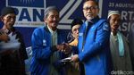 PAN Rayakan HUT Ke-21 di Kolong Tol