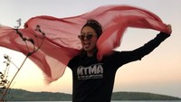 Host bersama komunitas mountain bike naik sepeda MTB melewati hutan dan menikmati keindahan Pantai Legon Lele (MTMA)