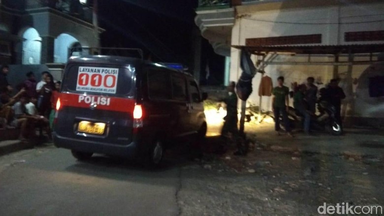 Terduga Teroris Lamongan-Sampang Anggota JAD, Terlibat Bom Thamrin Terduga Teroris Lamongan-Sampang Anggota JAD, Terlibat Bom Thamrin
