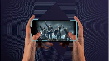 Redmi juga menyebut ponsel ini akan fokus ke gaming sehingga antenanya pun ditempatkan sedemikian rupa agar tidak mengganggu acara nge-game. (Foto: Dok. Redmi via GizmoChina)