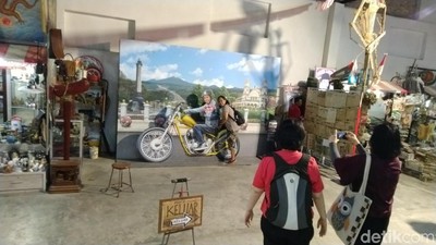 Foto: Weekend Ini, Berburu Barang Antik di Semarang Yuk!