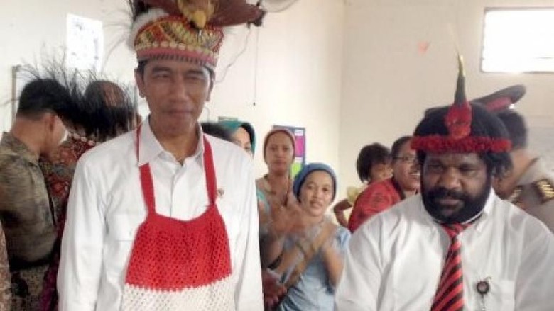 Rekomendasi Lenis Kogoya untuk Padamkan Bara Papua Rekomendasi Lenis Kogoya untuk Padamkan Bara Papua