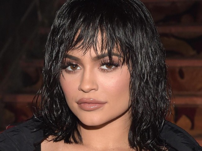 Kamu adalah orang yang feminin, elegan dan fashionable. Kamu suka berbicara dan menyukai tantangan dan pekerjaan baru, selain itu kamu juga ahli dalam membangun pertemanan. Foto: Jason Kempin/Getty Images