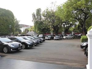 Menteri Jokowi Memang Butuh Mobil Baru Demi Kelancaran Kerja