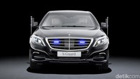 Memilih mobil untuk Presiden dan Wakil Presiden bukan perkara mudah. Mobil haruslah memenuhi syarat yang dapat menjamin keamanan Presiden ketika sedang dalam perjalanan.
