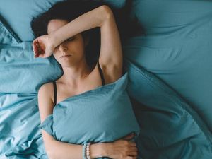 Tiap Pagi Selalu Terasa Tak Enak Badan? Bisa Jadi Ini Alasannya