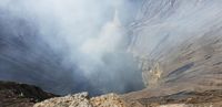 Sisi Gunung Bromo yang Mirip Planet Lain