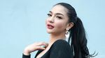 Kenakan Dress Ketat, Siva Aprilia Pamer Lekuk Tubuh