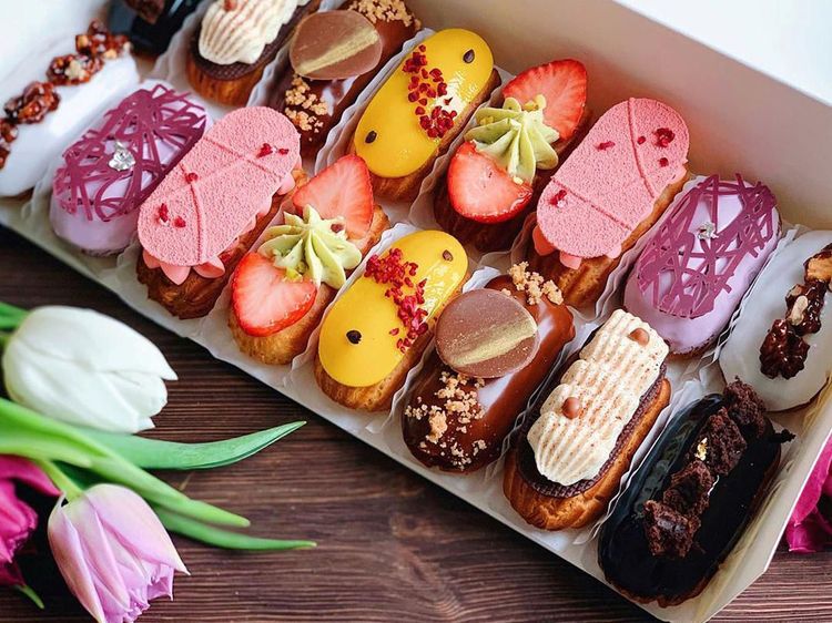 Cantiknya 10 Kreasi Eclair Ini Bikin Tak Tega Dimakan!