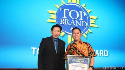 Gajah Tunggal Kembali Raih Penghargaan Top Brand