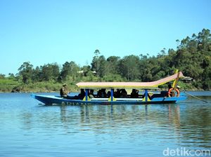 Situ Patenggang, Danau Indah di Ciwidey yang Instagramable