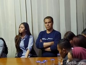 KTP Berbeda dengan Istri, Aceng Fikri Terjaring Operasi Satpol PP Bandung