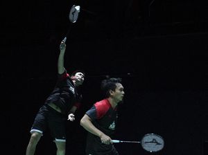 Menang Lagi, Ahsan/Hendra ke Semifinal BWF Finals