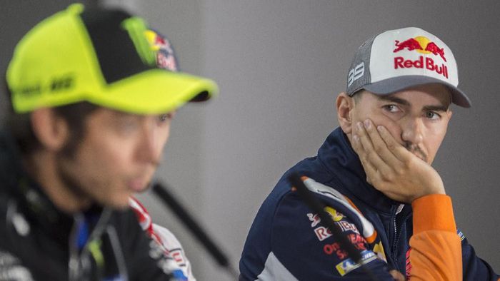 Jorge Lorenzo sempat galau bukan main karena cedera parahnya musim ini (Mirco Lazzari gp/Getty Images) Jorge Lorenzo sempat galau bukan main karena cedera parahnya musim ini (Mirco Lazzari gp/Getty Images)