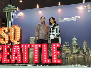 Pengalaman Dian Sastrowardoyo Terbang yang Mengesankan