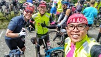 Kegiatan ini diikuti oleh lebih dari 6.000 peserta dari seluruh dunia. Pool/Brompton Monas Cyclists.  