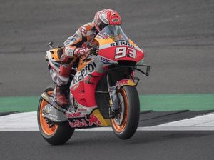 Marquez Pole Position di MotoGP Inggris, Rossi Kedua