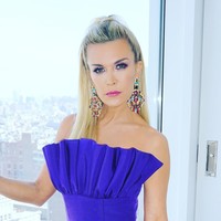 Tinsley Mortimer, sosialita asal New York yang kemudian menjadi bintang reality show, sempat jadi sensasi. Dia sudah dua kali ditangkap oleh polisi karena jadi budak cinta. Foto: Instagram/@tinsleymortimer