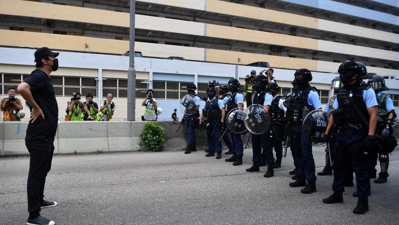Hong Kong Memanas, Polisi Tembakkan Gas Air Mata ke Demonstran Hong Kong Memanas, Polisi Tembakkan Gas Air Mata ke Demonstran