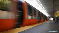 6 pertama dari 152 gerbong mulai beroperasi di Orange Line of Bostons, sistem kereta bawah tanah MBTA. Xinhua/Liu Jie.