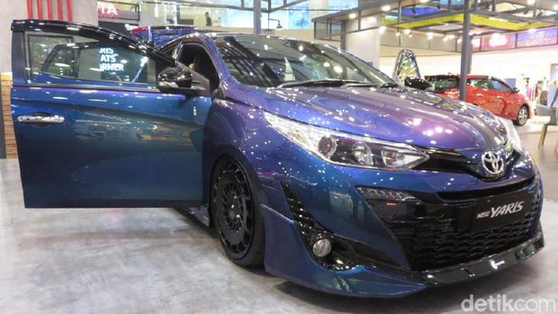 Goes to DWP: Dimodif, Audio Yaris Ini Bak Diskotik Berjalan