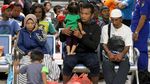 Korban Tewas Terbakarnya KM Santika Nusantara Dievakuasi