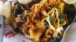 Biar Sehat, Pagi Ini Sarapan Lotek yang Mlekoh Penuh Sayuran