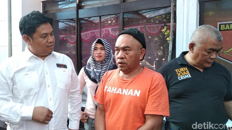 Bejat, Kakek di Bandung Cabuli Anak Tirinya yang ABK Bejat, Kakek di Bandung Cabuli Anak Tirinya yang ABK