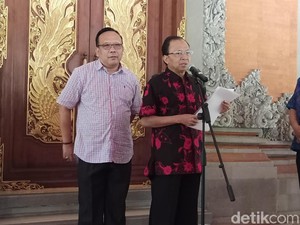 Koster Minta Pelindo III Setop Reklamasi di Pelabuhan Benoa