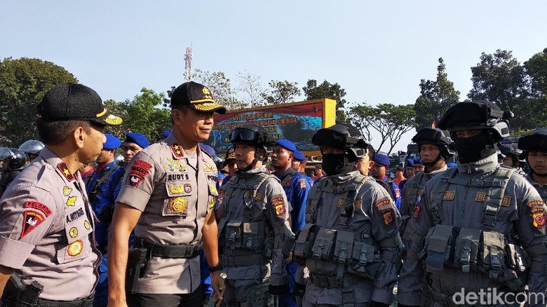 Kumpulkan Pasukan, Kapolda Jabar Doakan Situasi Papua Pulih Kumpulkan Pasukan, Kapolda Jabar Doakan Situasi Papua Pulih
