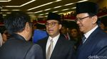 Momen Anies-Ahok-Djarot Saling Sapa di Pelantikan DPRD DKI