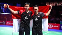 Bagi Hendra/Ahsan, ini adalah gelar juara dunia ketiganya sejak berpasangan pada 2013. Antara Foto/Hafidz Mubarak.