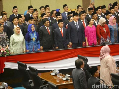 Sejumlah undangan di Rapat Paripurna DPRD DKI Jakarta