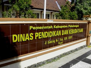 Kejati Geledah Kantor Disdikbud Pekalongan Soal Banprov, Bupati Irit Bicara