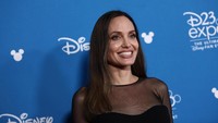 Angelina Jolie saat hadiri acara D23 Expo di California, Amerika Serikat pada akhir pekan lalu. Dok. The Walt Disney Company/Image Group LA