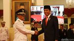 Senyum Rusli Baco Setelah Resmi Jadi Wagub Sulteng