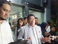 Polisi Setop Laporan Farhat Abbas, Hotman Paris: Sudah Selesai