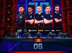 Ini Tim Dota 2 Paling Hebat dan Kaya Raya