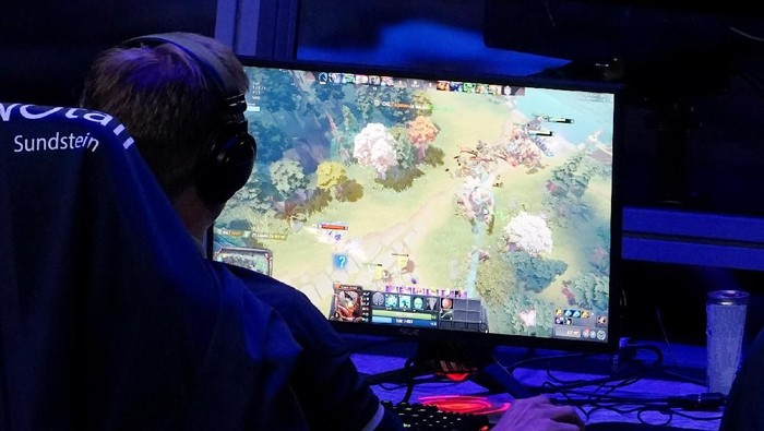 Dota 2 221 Miliar