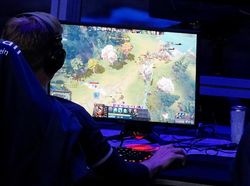 Perjuangan Juara Dunia Dota 2 yang Diganjar Rp 221 Miliar