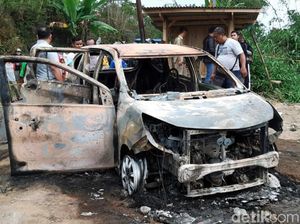 7 Cara Cegah Mobil Terbakar